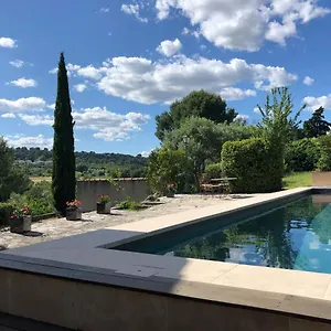 https://chambre-dhotes-le-mas-des-pignes.aixenprovencehotels.org
